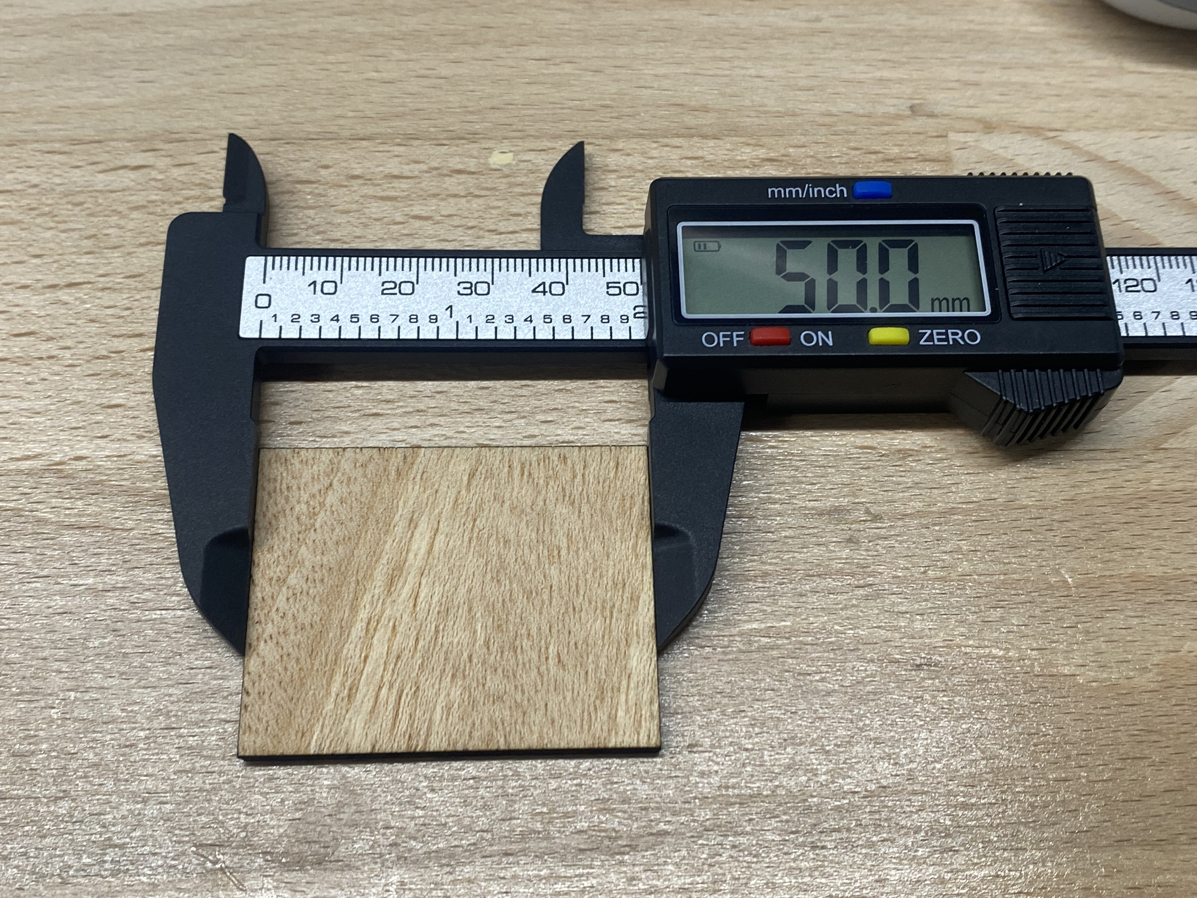 Kerf measurement with calipers 1